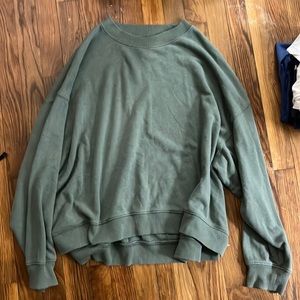 green american eagle crewneck